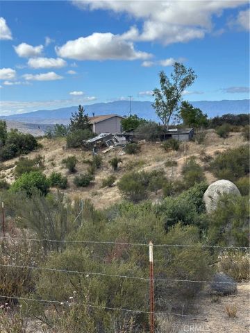 43043 Ardia Road, Hemet, CA 92544