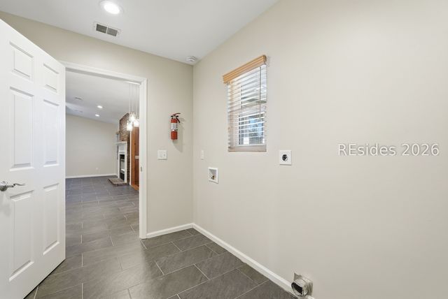 30 Sugaree Dr, Bluffton, SC 29910