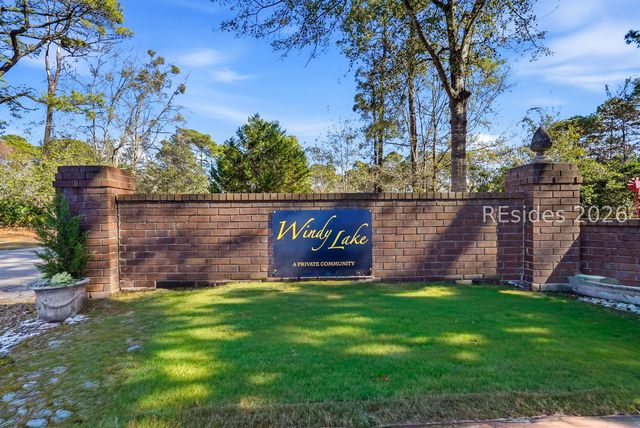 30 Sugaree Dr, Bluffton, SC 29910
