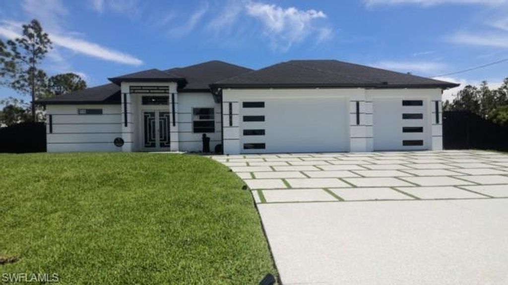 1002 Wagner AVE, LEHIGH ACRES, FL 33972 — exterior