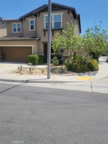 11555 Valley Oak Lane, Corona, CA 92883