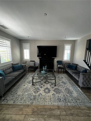 11555 Valley Oak Lane, Corona, CA 92883