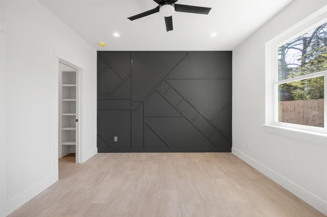 113 Eaglenest CT, Smithville, TX 78957