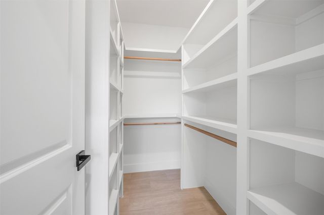 113 Eaglenest CT, Smithville, TX 78957