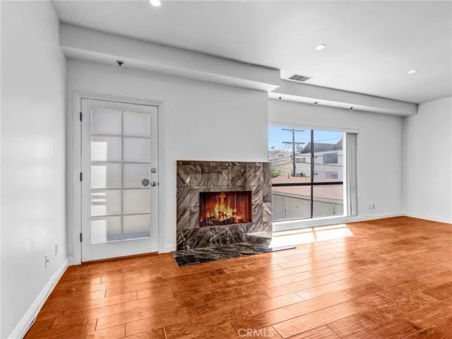 1825 westholme Avenue 4, Los Angeles, CA 90025
