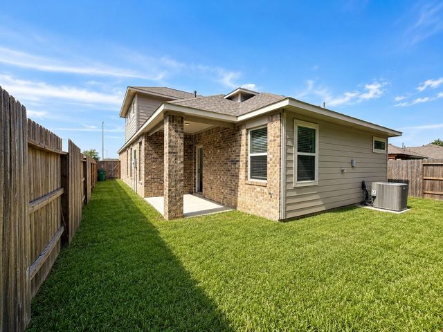 12306 Belhaven Terrace Drive, Houston, TX 77044