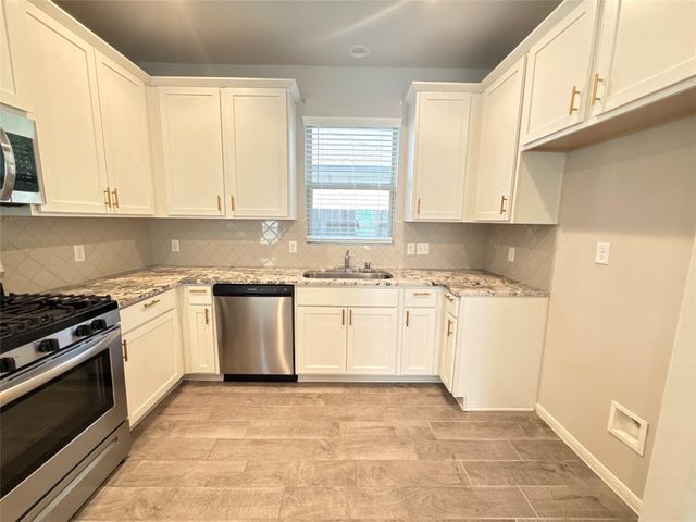12306 Belhaven Terrace Drive, Houston, TX 77044