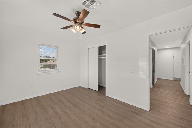 1270 N 1st Street, Harrah, OK 73045