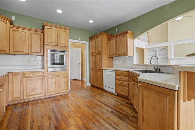 1081 Crown River Parkway, Mcdonough, GA 30252