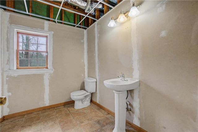 1081 Crown River Parkway, Mcdonough, GA 30252