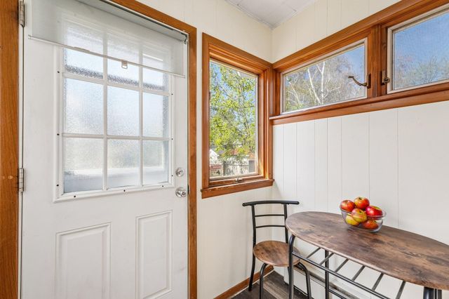 1158 Lawson Avenue E, Saint Paul, MN 55106