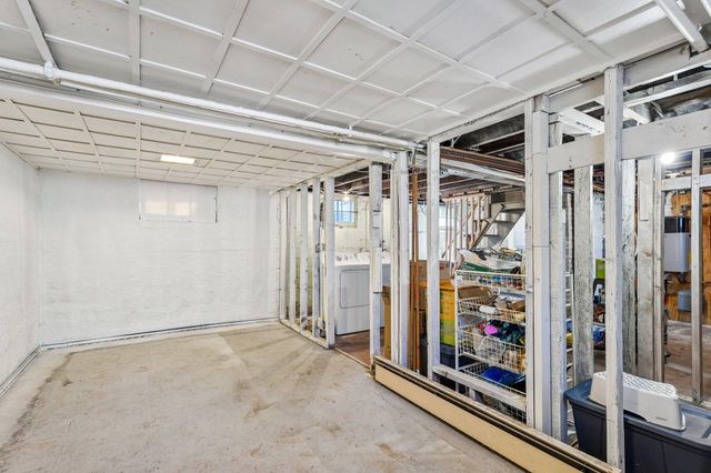 1158 Lawson Avenue E, Saint Paul, MN 55106