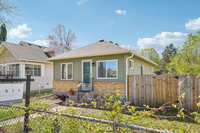 1158 Lawson Avenue E, Saint Paul, MN 55106