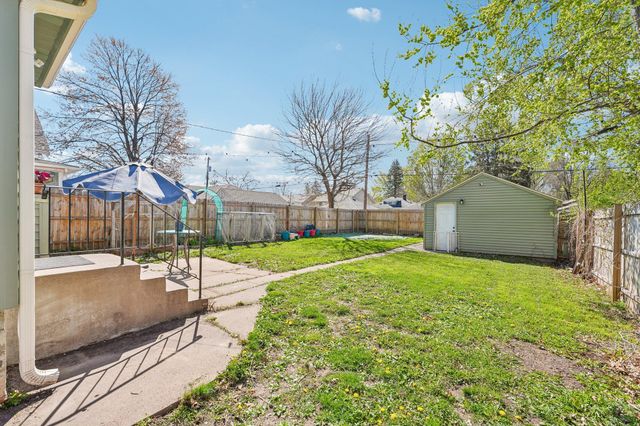 1158 Lawson Avenue E, Saint Paul, MN 55106