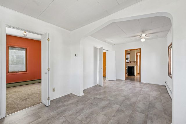 1158 Lawson Avenue E, Saint Paul, MN 55106