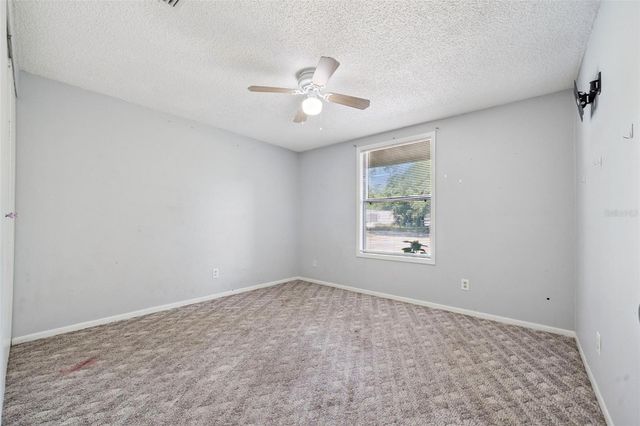 42146 PINE VALLEY DRIVE, Paisley, FL 32767