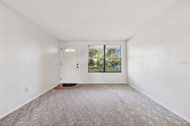 42146 PINE VALLEY DRIVE, Paisley, FL 32767