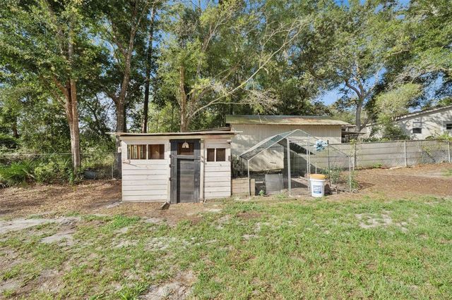42146 PINE VALLEY DRIVE, Paisley, FL 32767