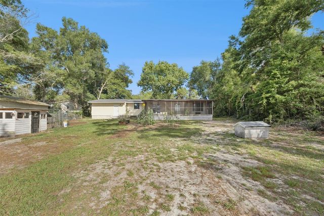 42146 PINE VALLEY DRIVE, Paisley, FL 32767