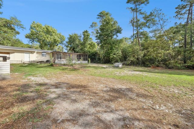42146 PINE VALLEY DRIVE, Paisley, FL 32767