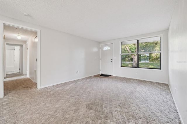 42146 PINE VALLEY DRIVE, Paisley, FL 32767