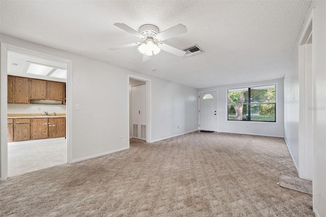 42146 PINE VALLEY DRIVE, Paisley, FL 32767