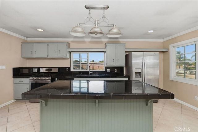 936 2nd, Norco, CA 92860