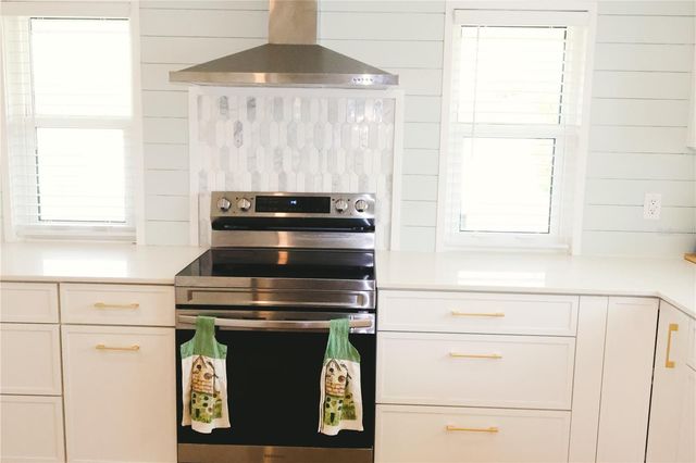 361 SHAMROCK BOULEVARD, Venice, FL 34293