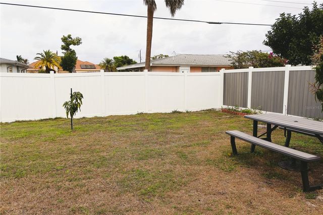 361 SHAMROCK BOULEVARD, Venice, FL 34293