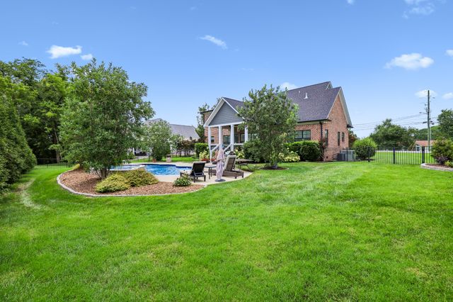205 Old Horn Springs Rd, Lebanon, TN 37087