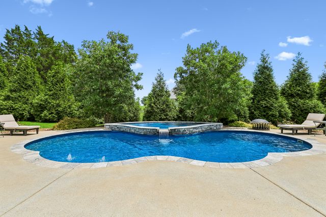 205 Old Horn Springs Rd, Lebanon, TN 37087
