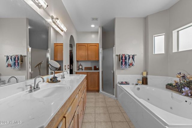 56031 N VULTURE MINE Road, Wickenburg, AZ 85390