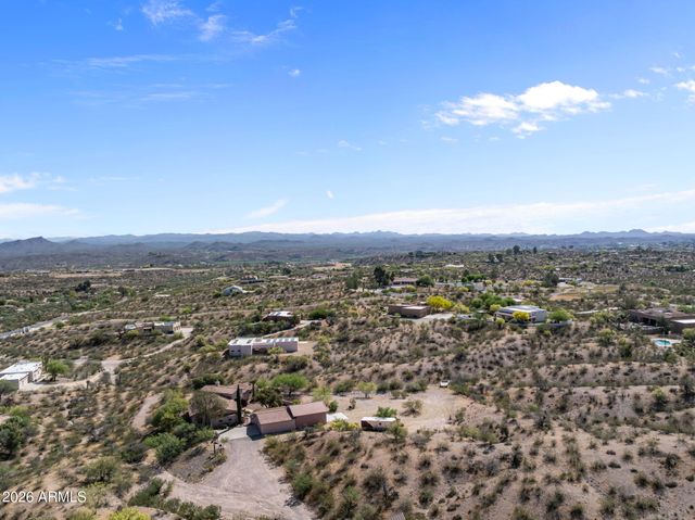 56031 N VULTURE MINE Road, Wickenburg, AZ 85390