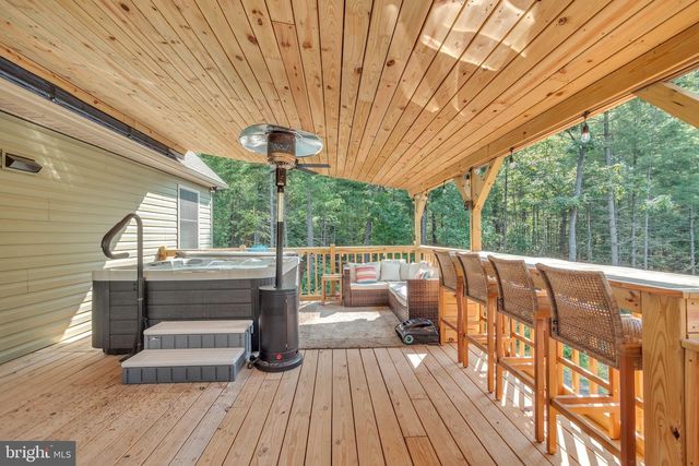 78 HIGH POINT DR, Wardensville, WV 26851