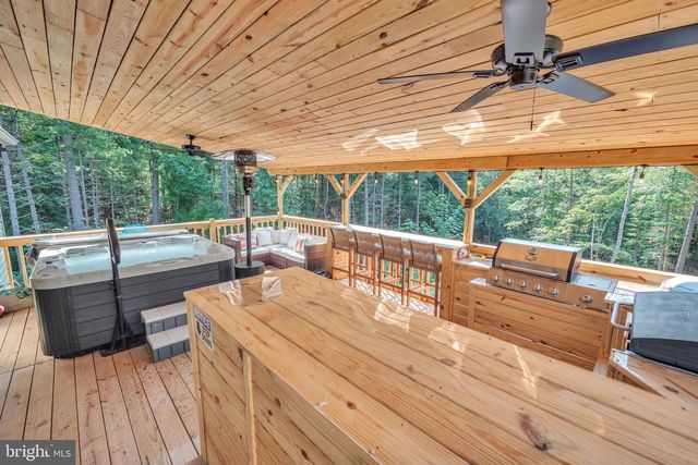 78 HIGH POINT DR, Wardensville, WV 26851