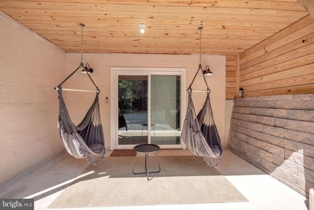 78 HIGH POINT DR, Wardensville, WV 26851