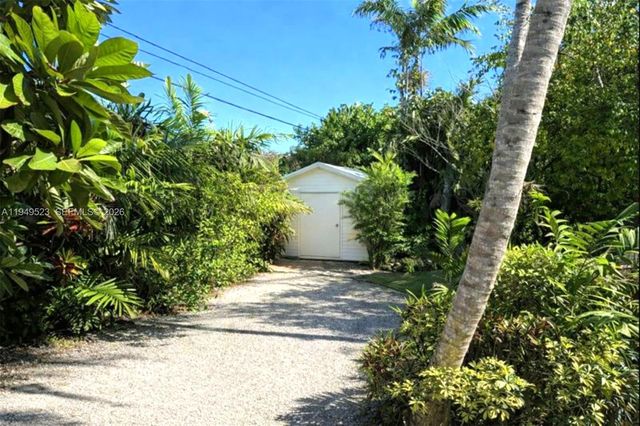 5827 SW 29th St 0, Miami, FL 33155