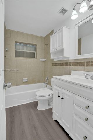 2804 SW 16 Street COTTAGE, Fort Lauderdale, FL 33312