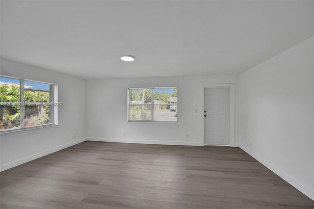 2804 SW 16 Street COTTAGE, Fort Lauderdale, FL 33312