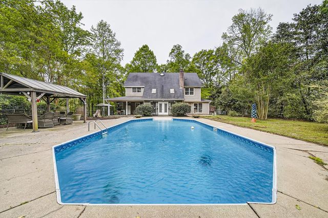 18 Marynell Lane, Phenix City, AL 36869