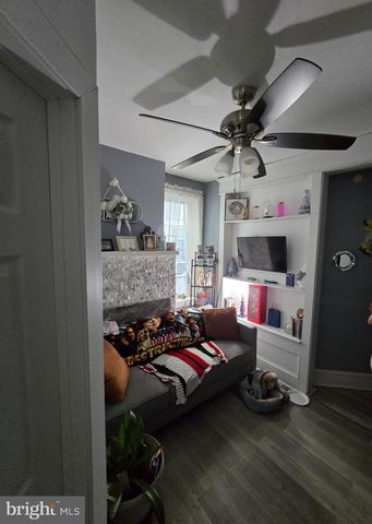 319 E 20TH ST, Chester, PA 19013