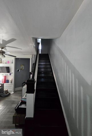 319 E 20TH ST, Chester, PA 19013