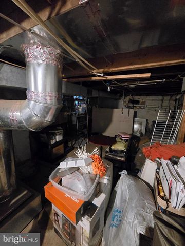 319 E 20TH ST, Chester, PA 19013