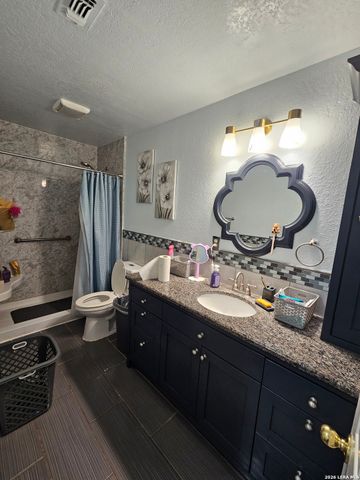 9410 Hacienda Acres, San Antonio, TX 78245