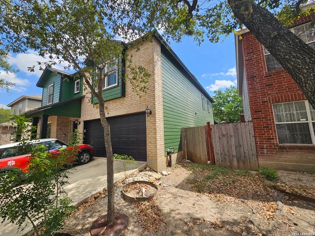 9410 Hacienda Acres, San Antonio, TX 78245