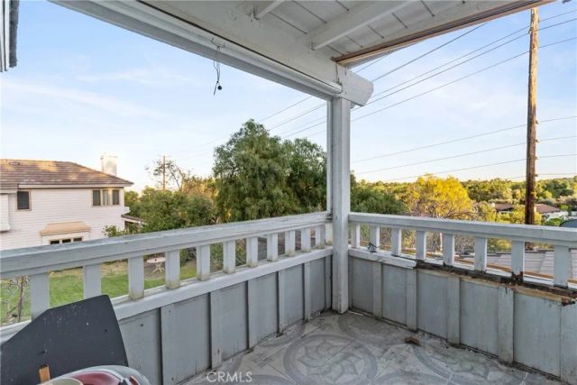 2 Colina, Rolling Hills Estates, CA 90274