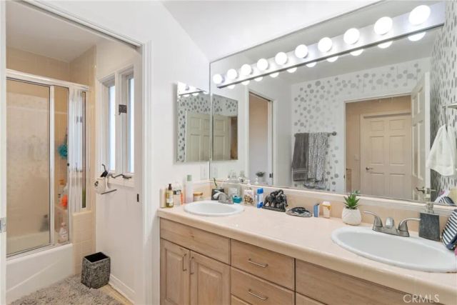 2 Colina, Rolling Hills Estates, CA 90274