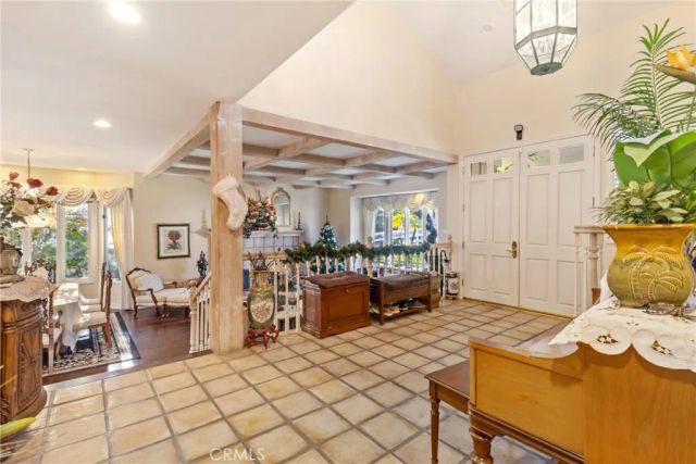 2 Colina, Rolling Hills Estates, CA 90274