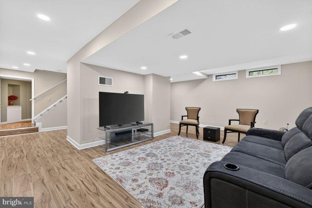 15108 WINESAP DR, North Potomac, MD 20878