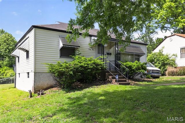 1941 Farrell Drive, St Louis, MO 63133